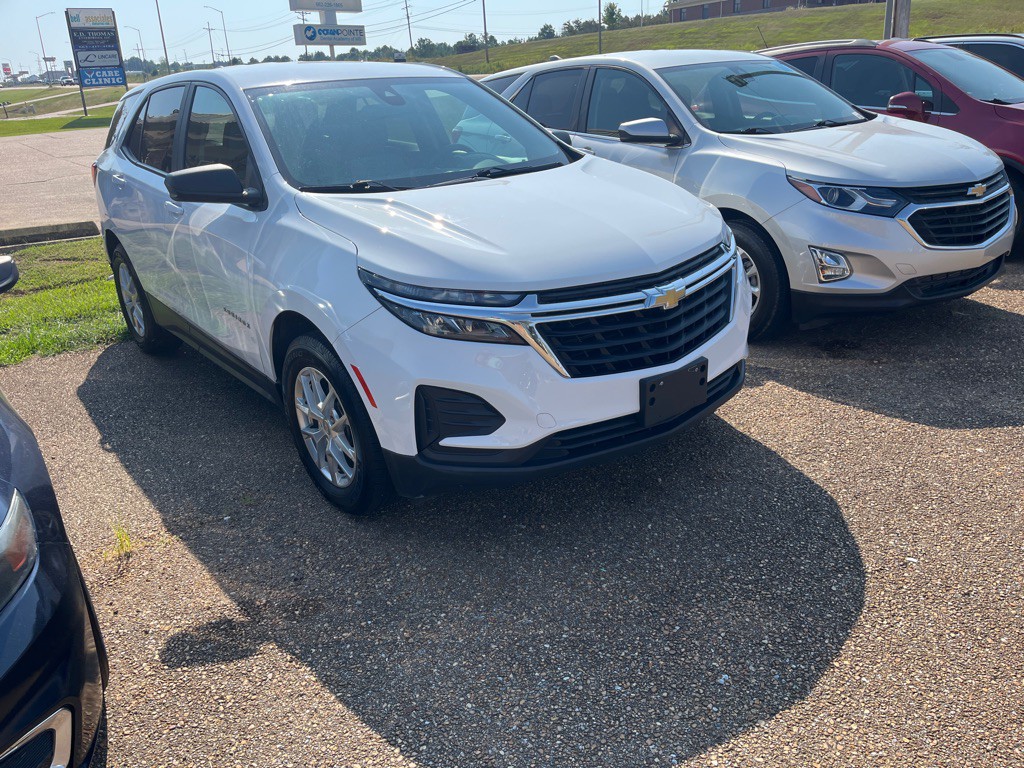 2022 Chevrolet Equinox Image 2