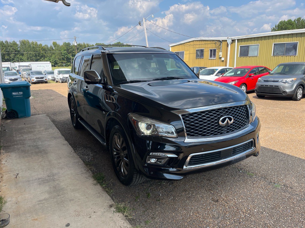 2017 INFINITI QX80 Image 2
