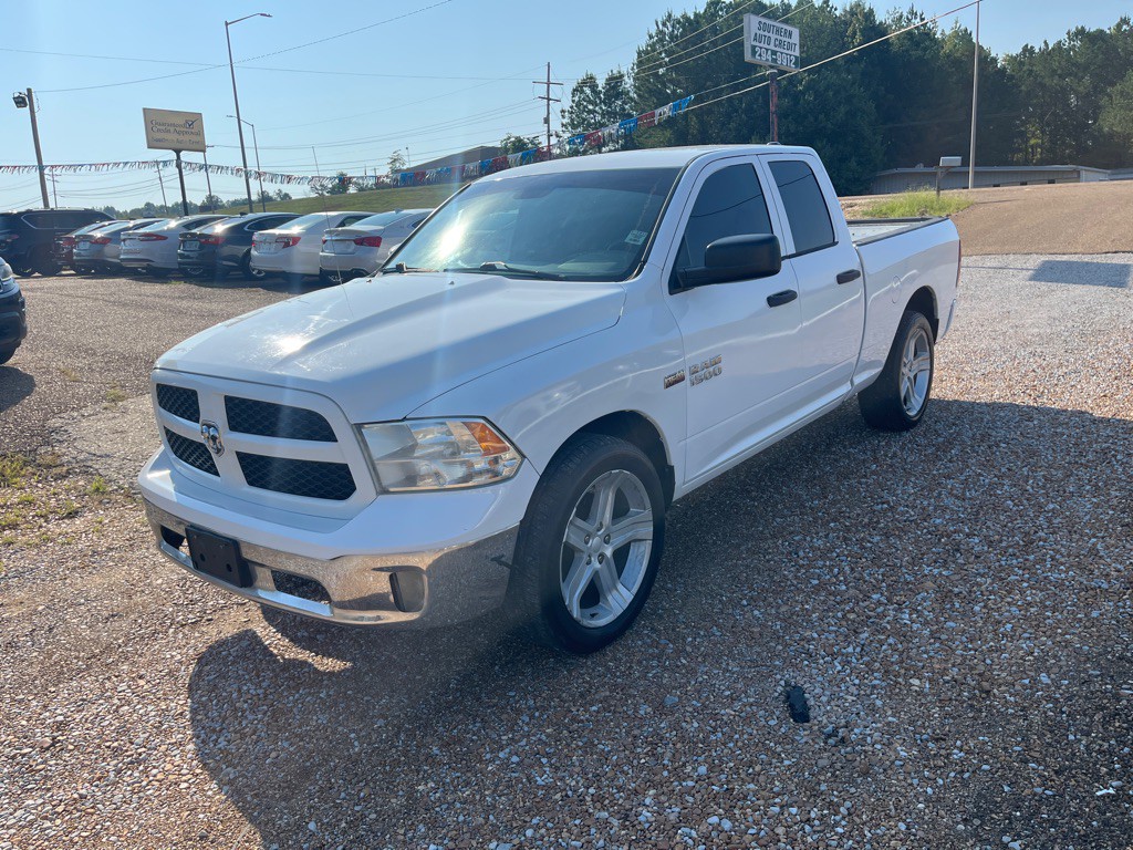 2013 RAM 1500 Image 1