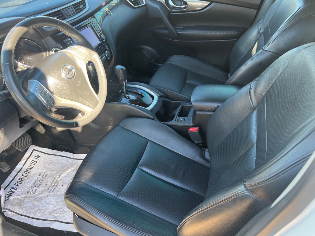 2015 Nissan Rogue Image 6