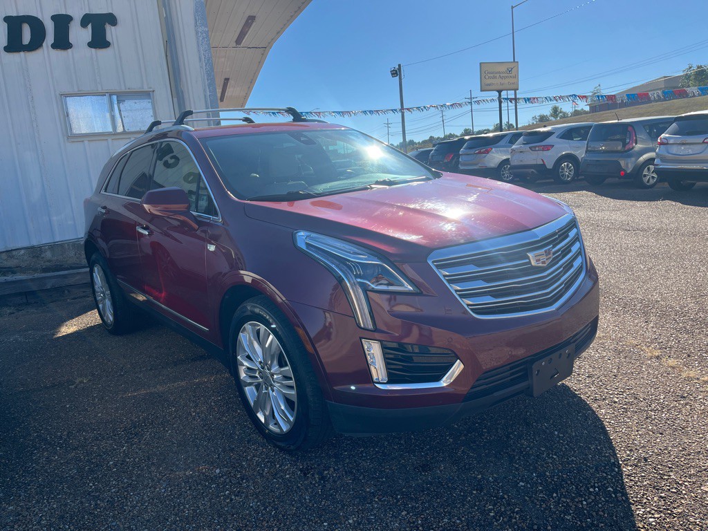 2018 Cadillac XT5 Image 2