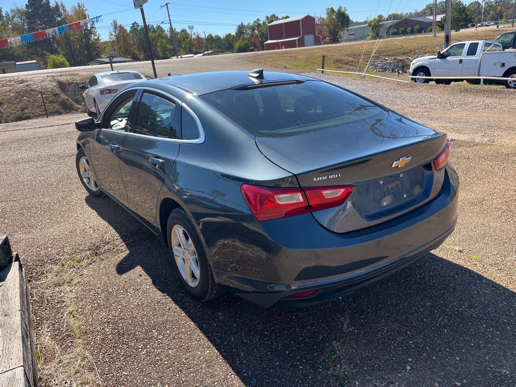2020 Chevrolet Malibu Image 4
