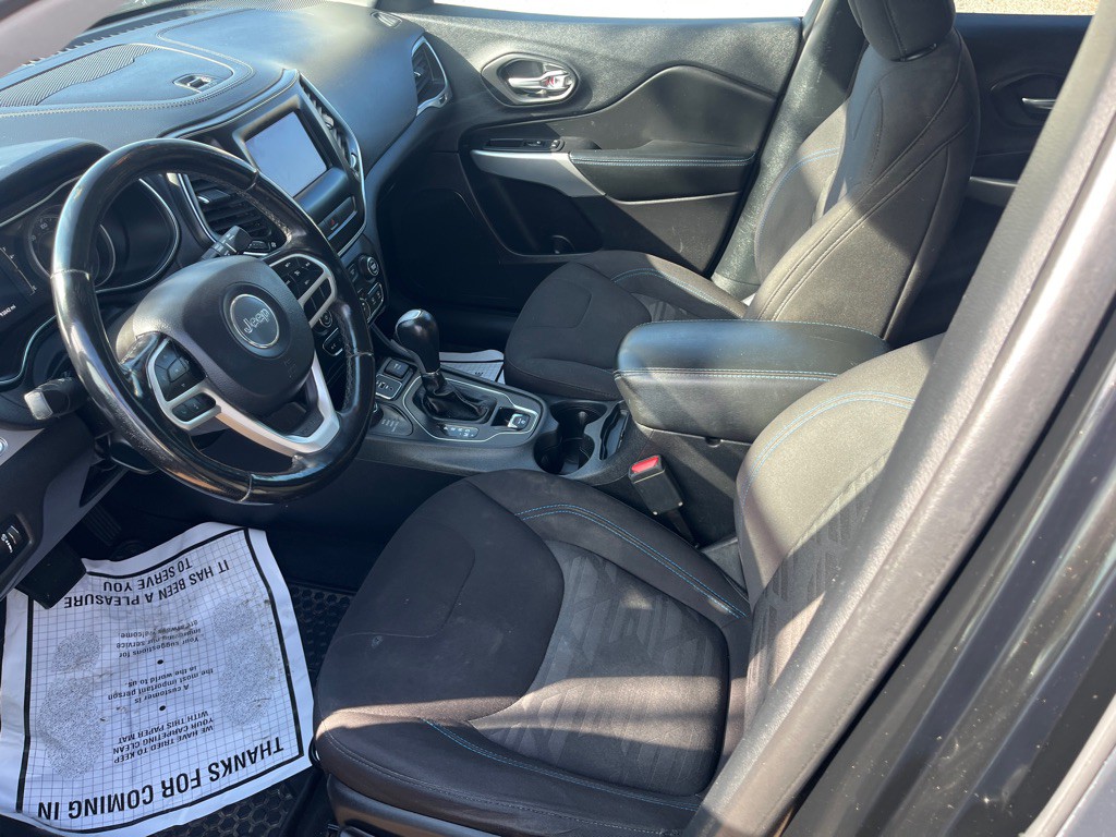 2020 Jeep Cherokee Image 6