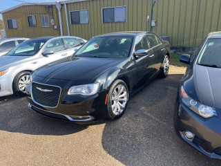 Image for 2019 Chrysler 300 Limited ID: 6992235