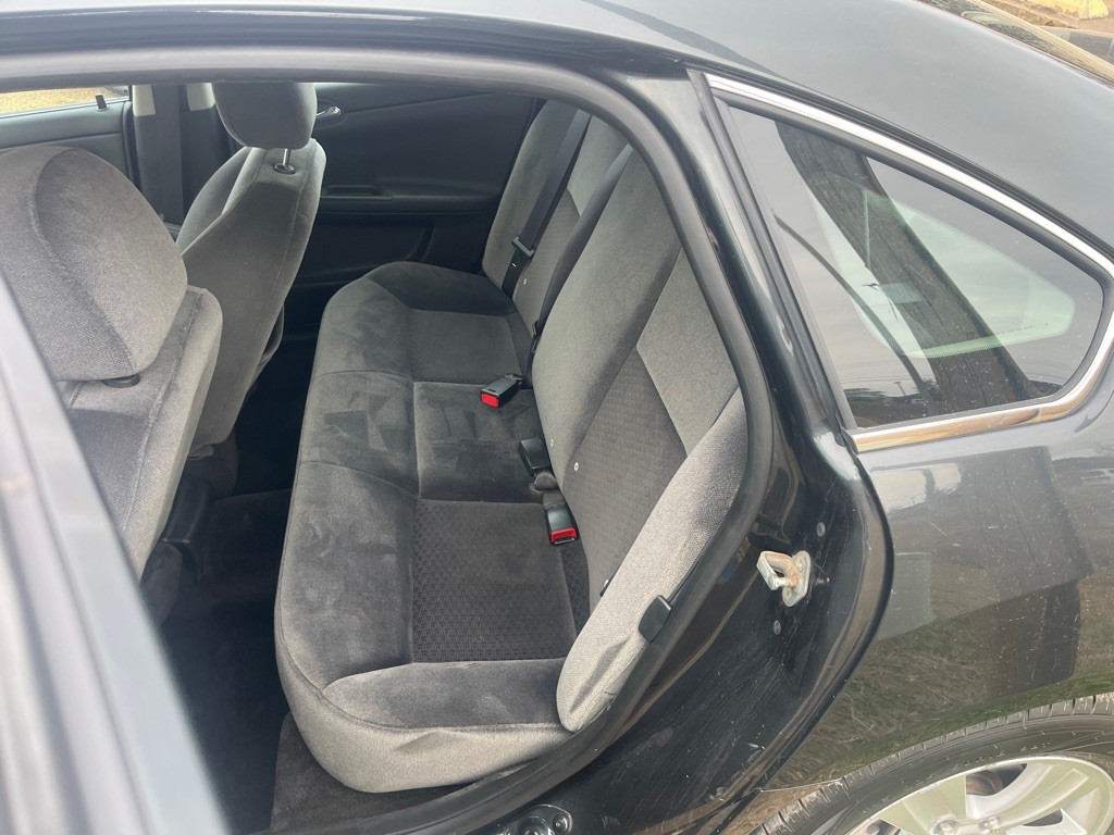 2012 Chevrolet Impala Image 6
