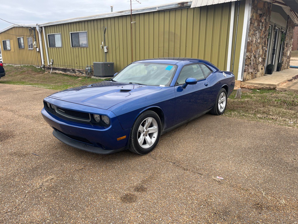 2012 Dodge Challenger Image 1