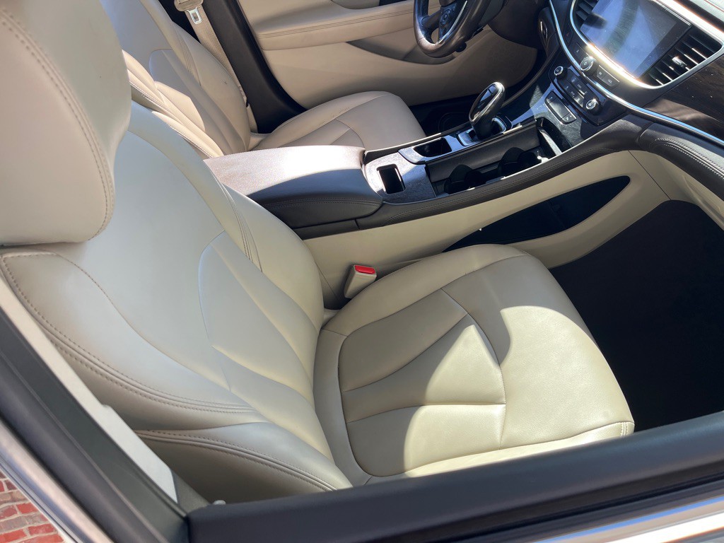 2019 Buick Lacrosse Image 7