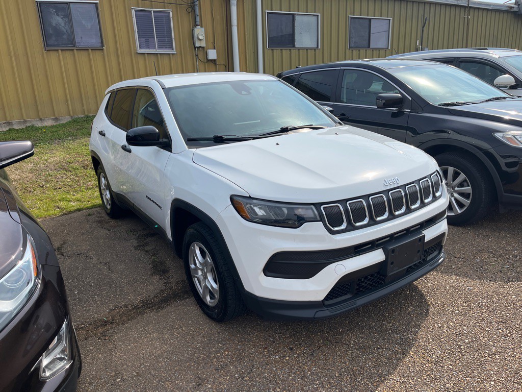 2022 Jeep Compass Image 2