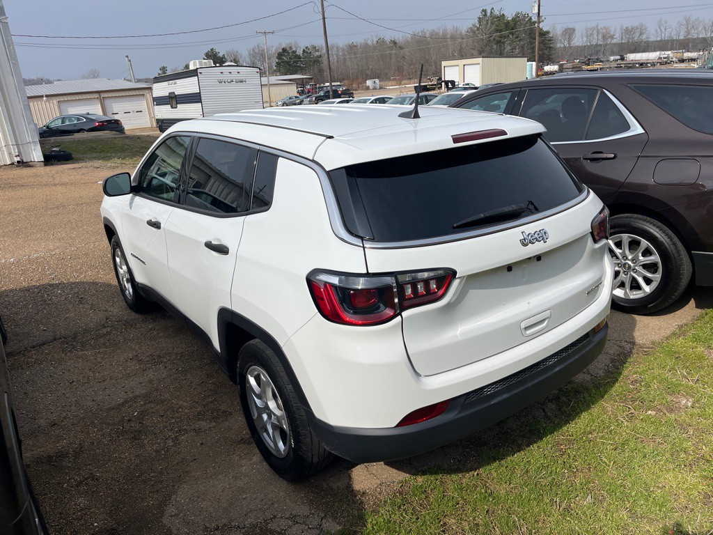 2022 Jeep Compass Image 4