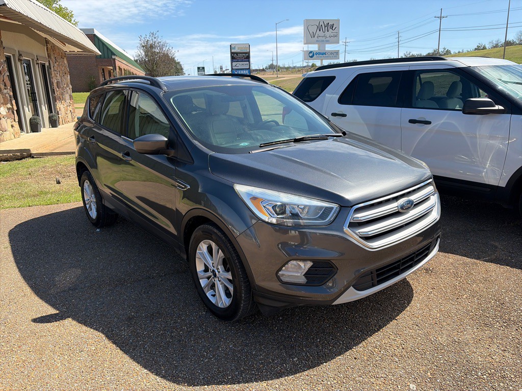 2018 Ford Escape Image 2
