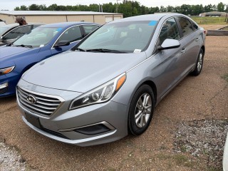 Image for 2017 Hyundai Sonata SE ID: 7361235