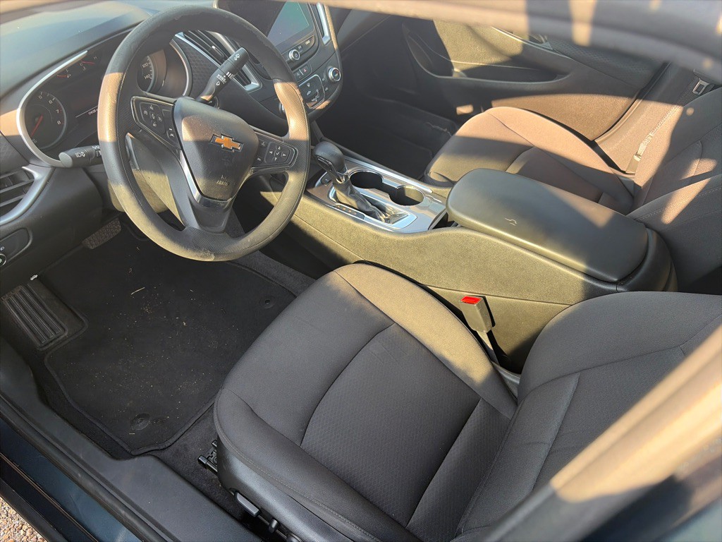 2021 Chevrolet Malibu Image 6