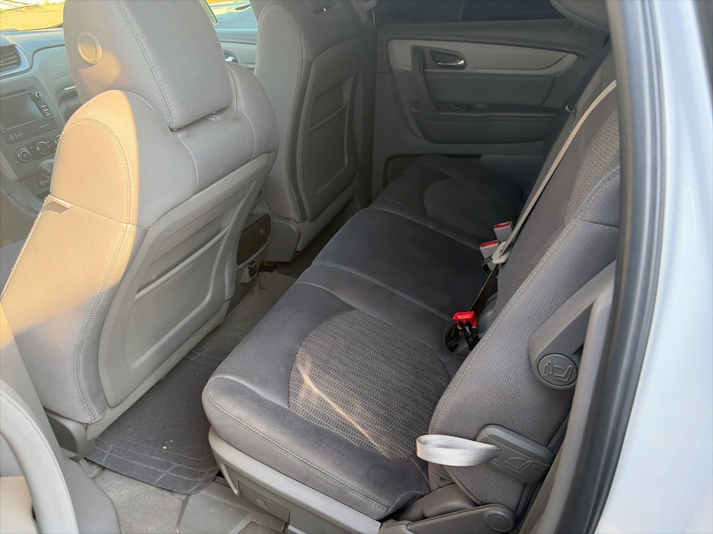 2016 Chevrolet Traverse Image 5