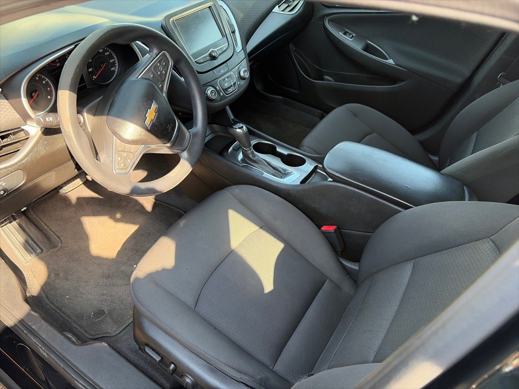 2018 Chevrolet Malibu Image 6