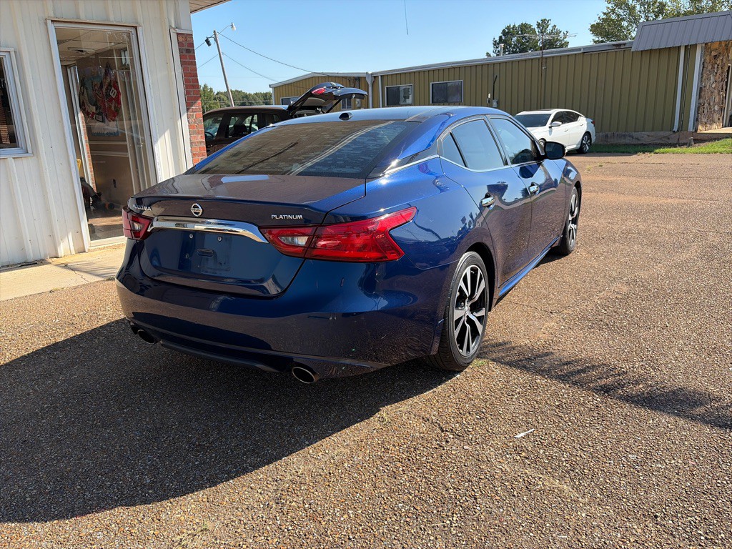 2018 Nissan Maxima Image 3