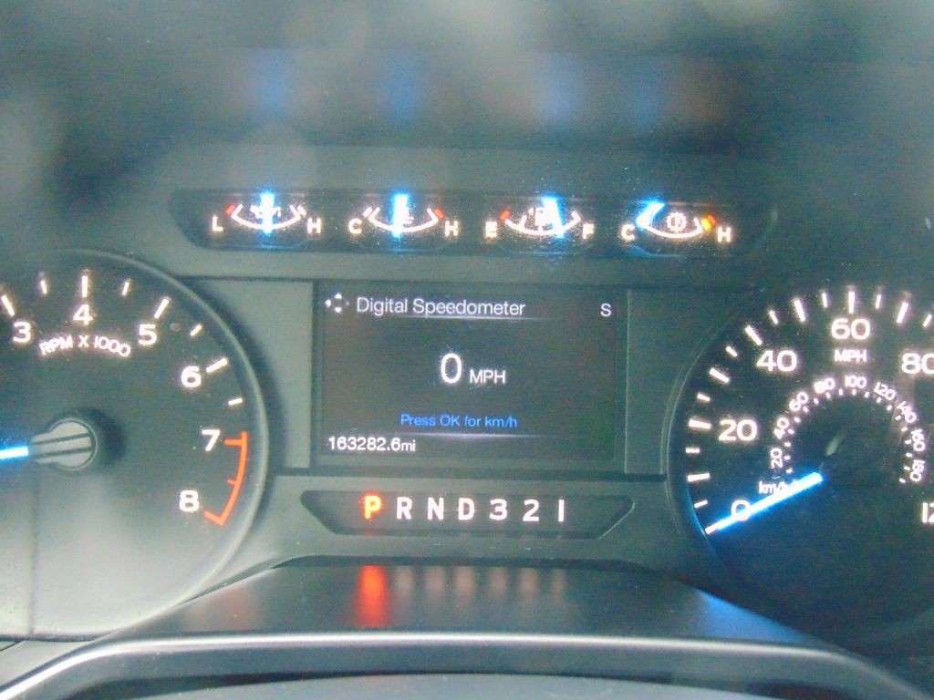 2016 Ford F-150 Image 12