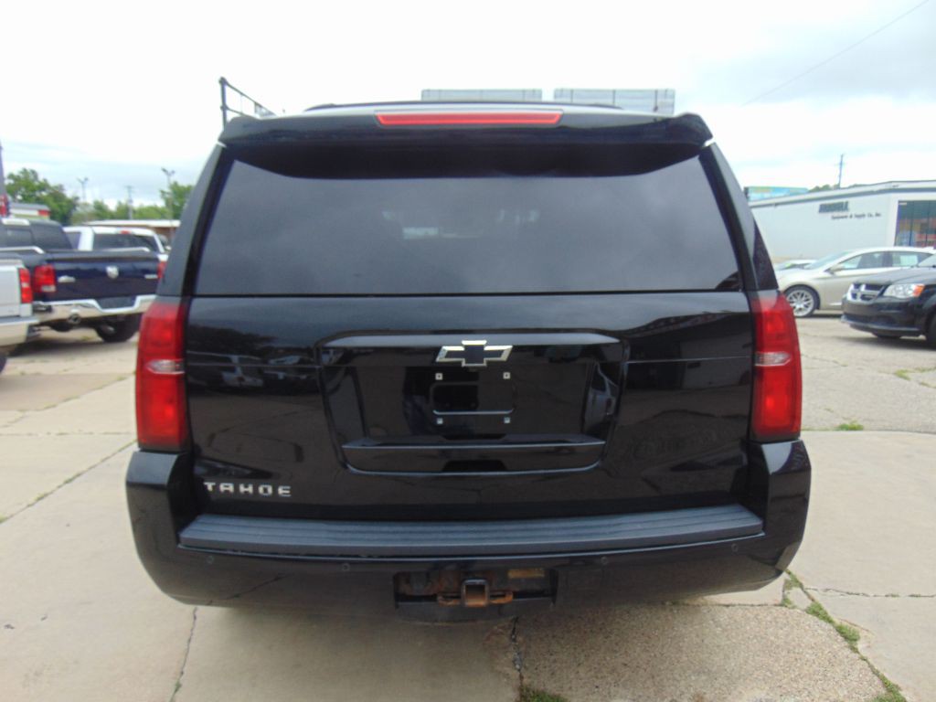 2017 Chevrolet Tahoe Image 6