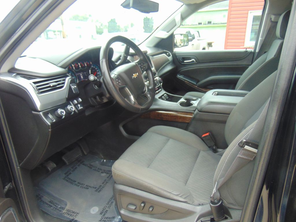 2017 Chevrolet Tahoe Image 11