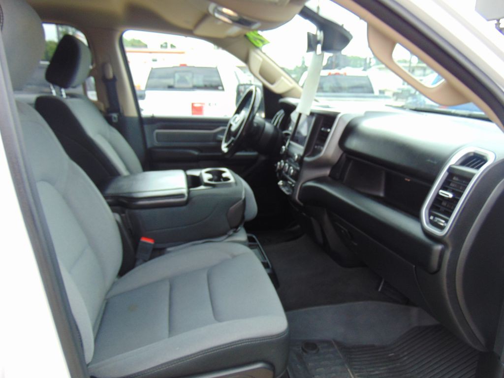 2020 RAM 1500 Image 10