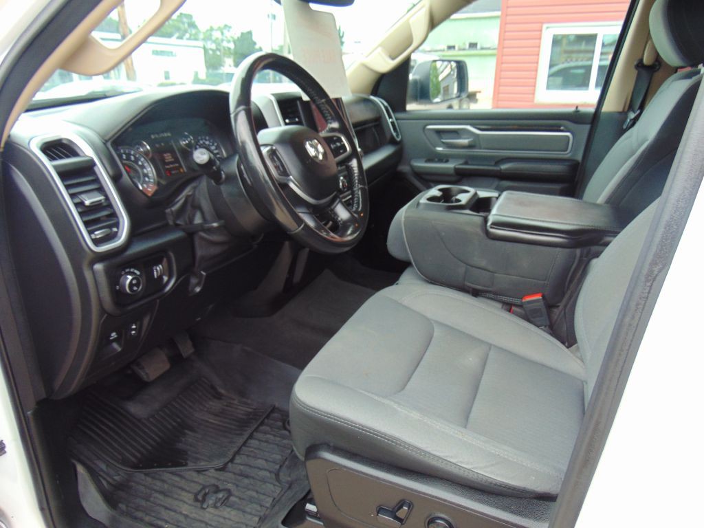 2020 RAM 1500 Image 11