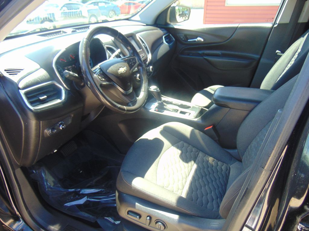 2018 Chevrolet Equinox Image 11