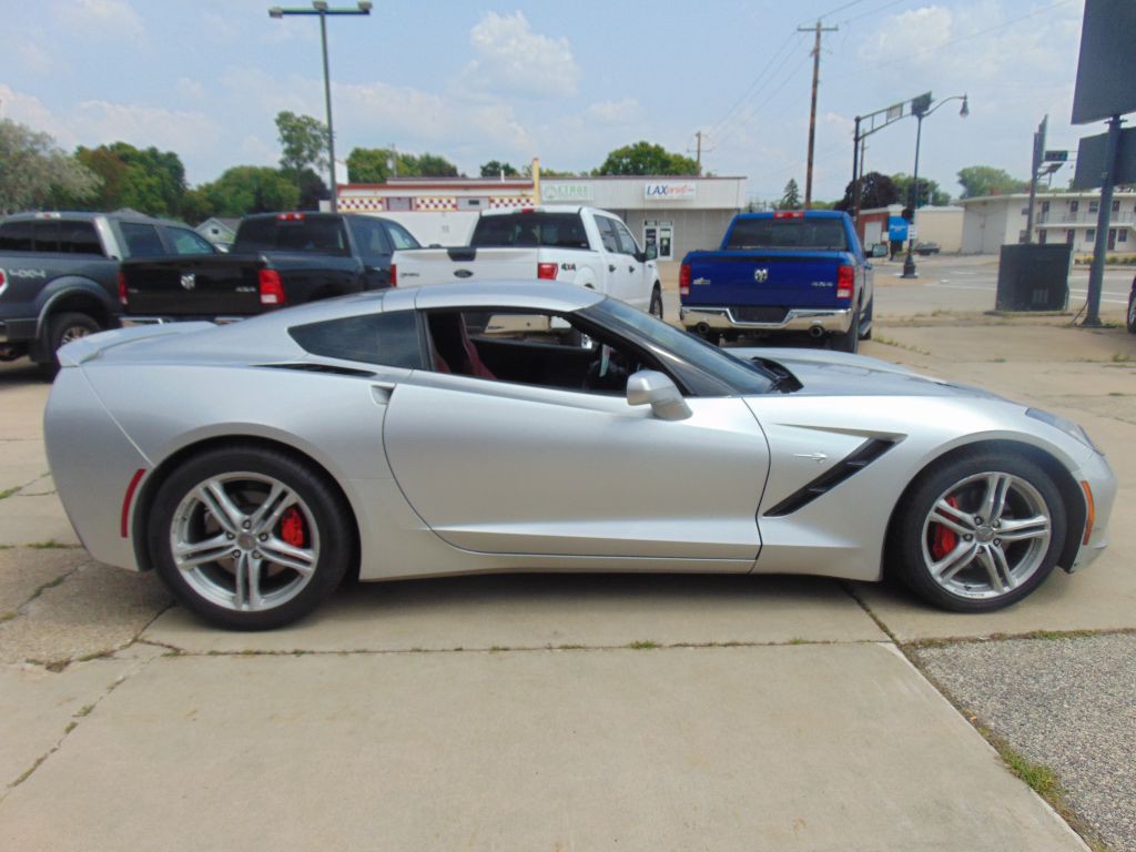 2016 Chevrolet Corvette Image 4