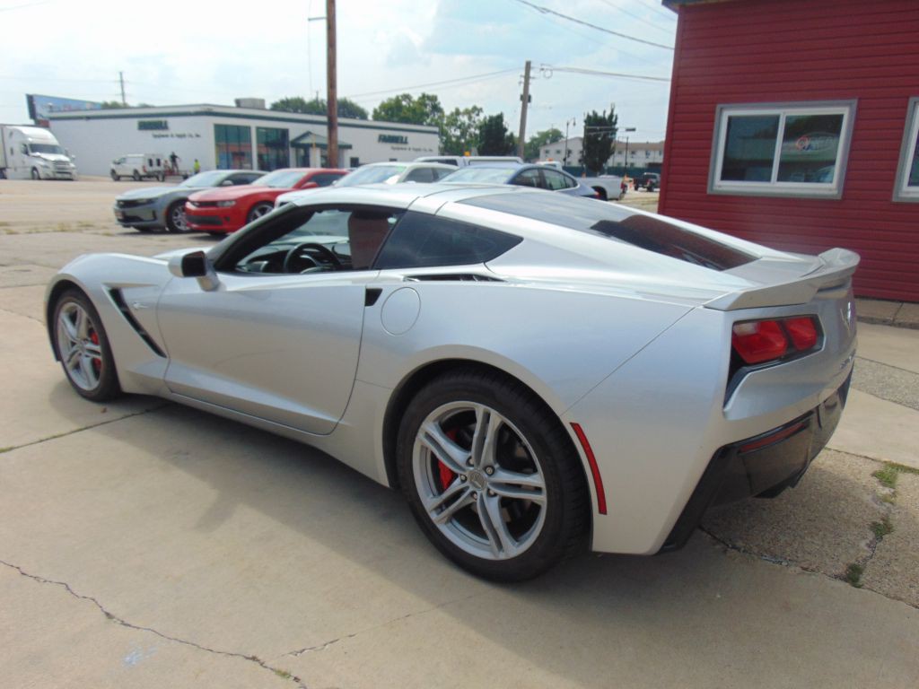 2016 Chevrolet Corvette Image 7