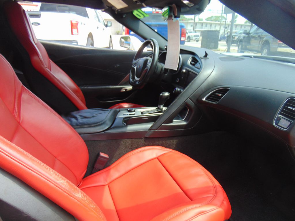 2016 Chevrolet Corvette Image 11