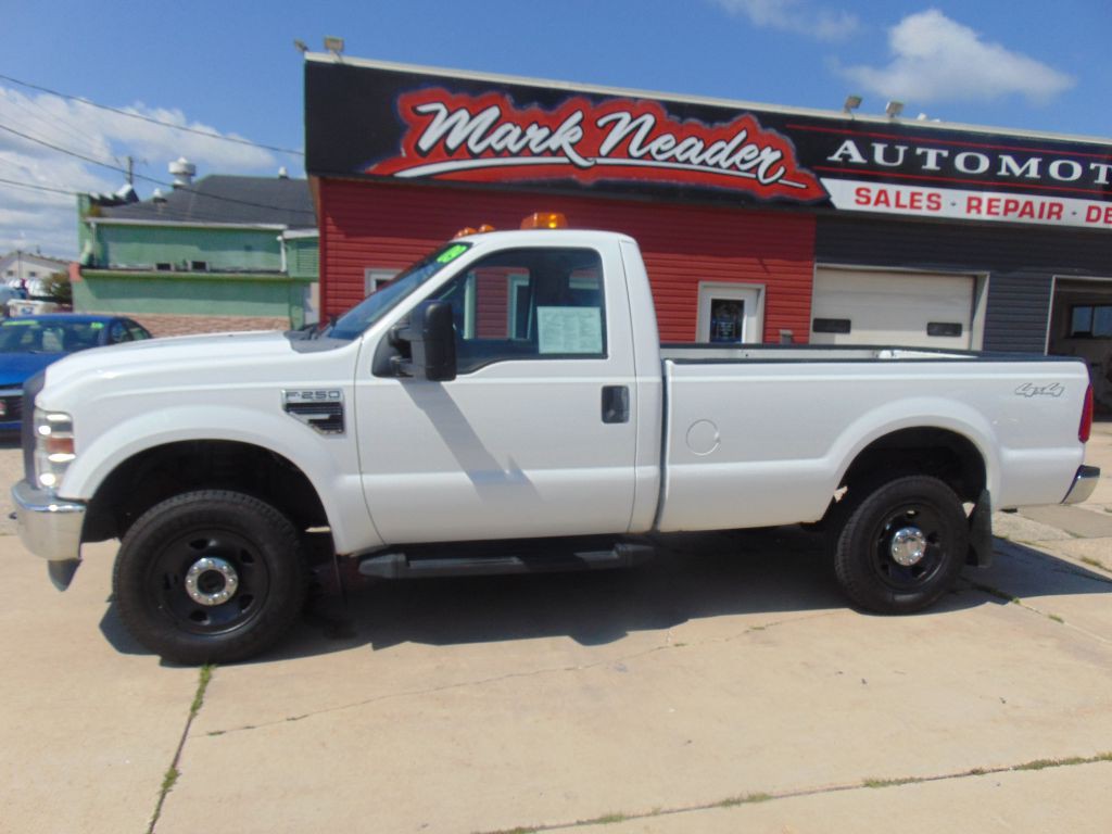 2009 Ford F-250 Image 8