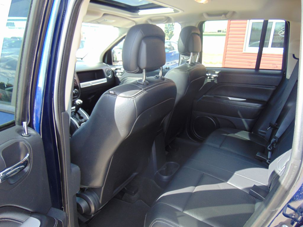2016 Jeep Compass Image 9