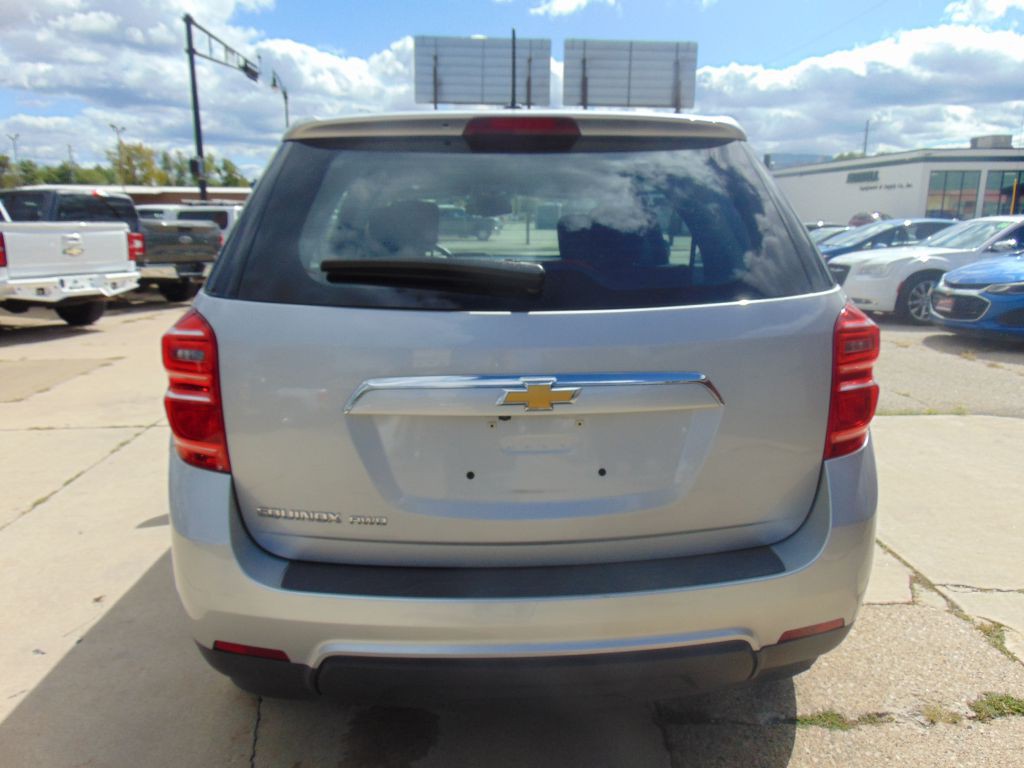 2017 Chevrolet Equinox Image 6
