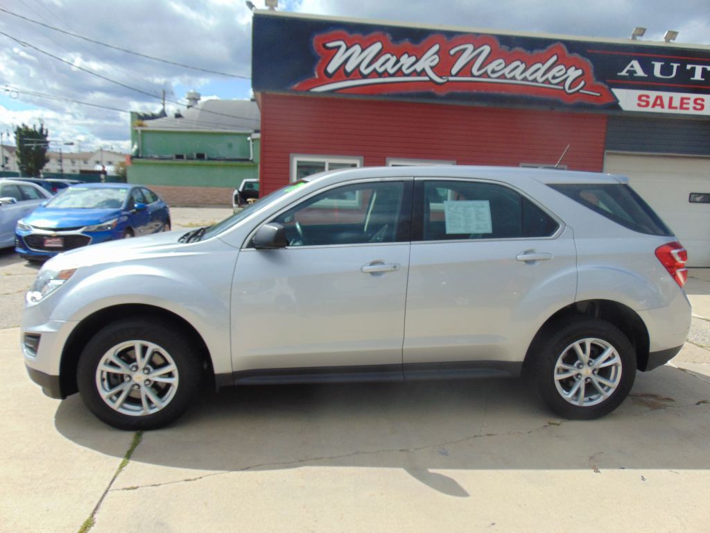 2017 Chevrolet Equinox Image 8