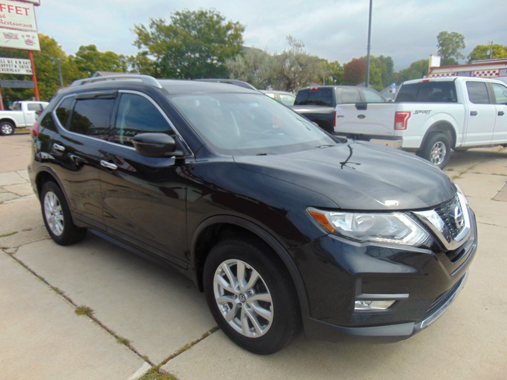 2017 Nissan Rogue Image 3