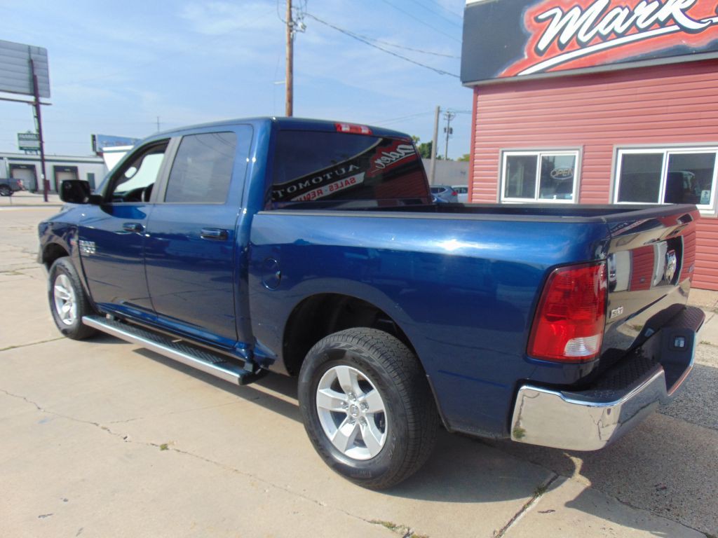 2021 RAM 1500 Image 7