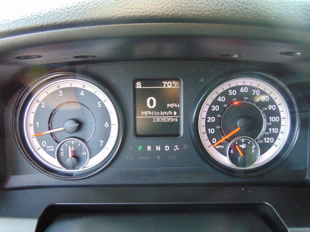 2021 RAM 1500 Image 12