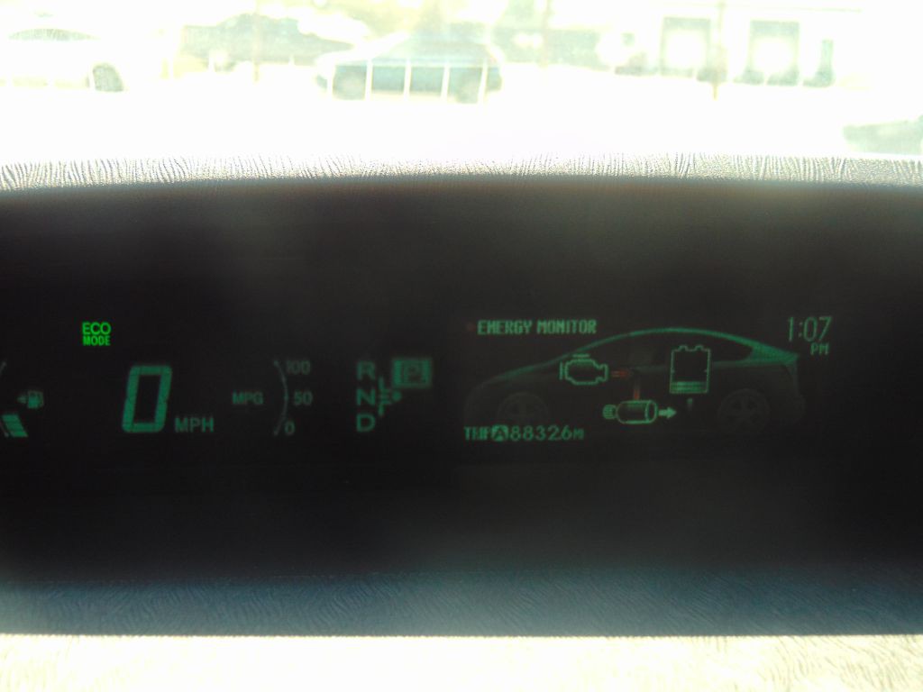2015 Toyota Prius Image 12