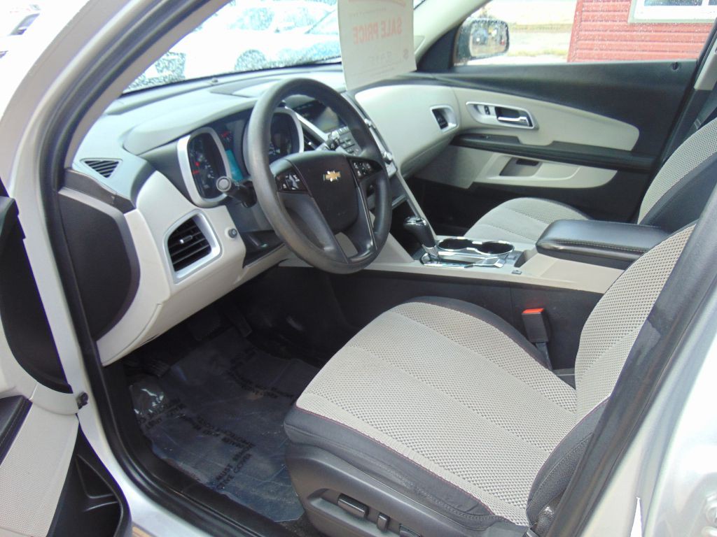 2017 Chevrolet Equinox Image 9