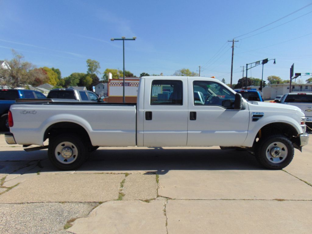 2009 Ford F-250 Image 4