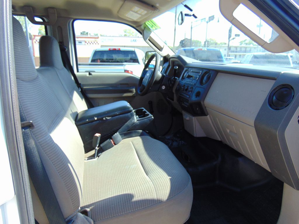 2009 Ford F-250 Image 9