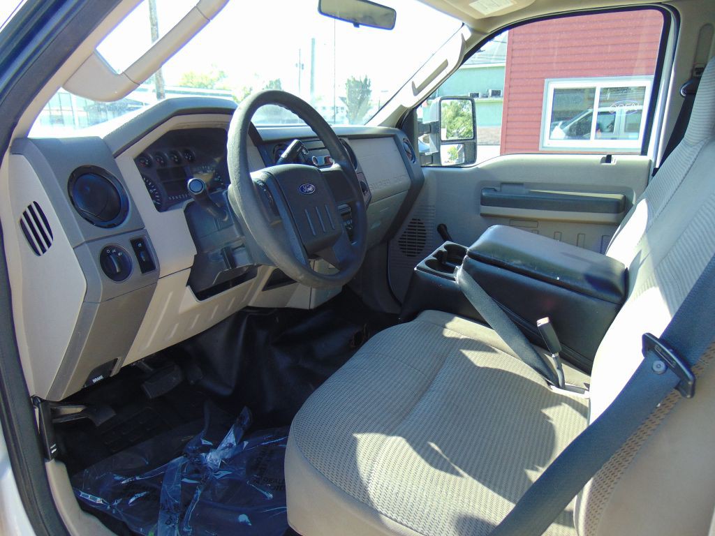 2009 Ford F-250 Image 10