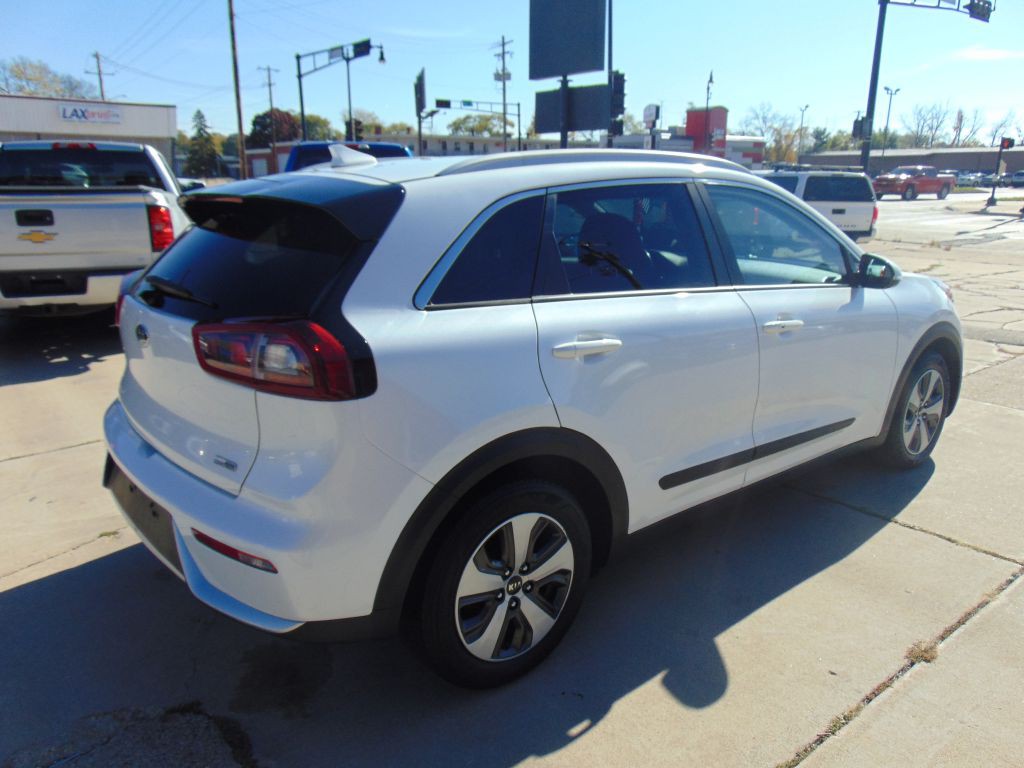 2017 Kia Niro Image 5
