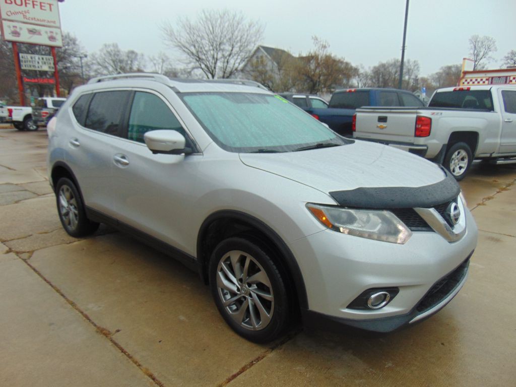 2015 Nissan Rogue Image 3