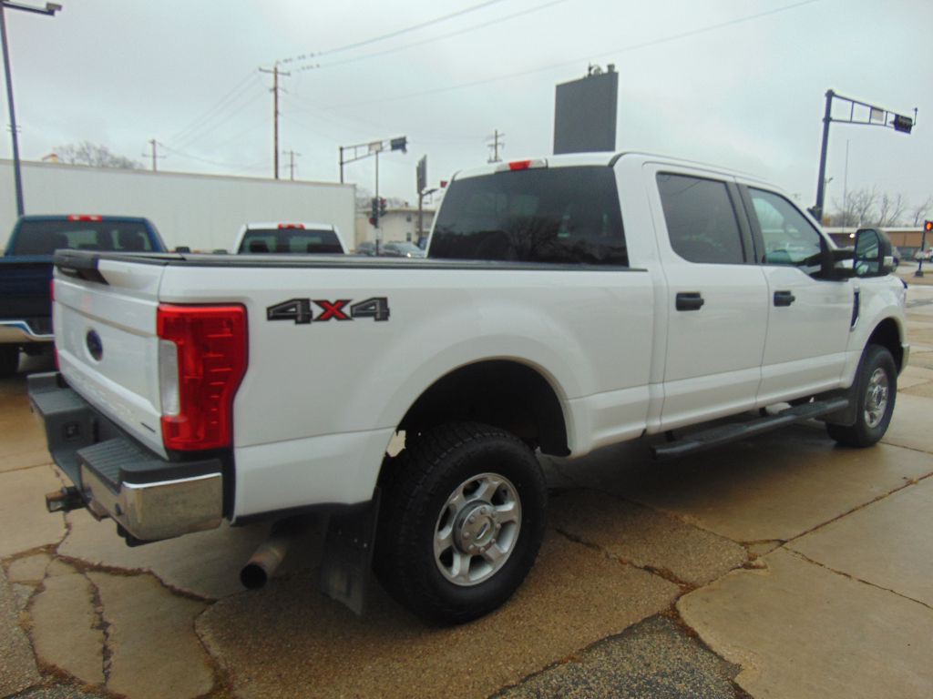 2017 Ford F-250 Image 5