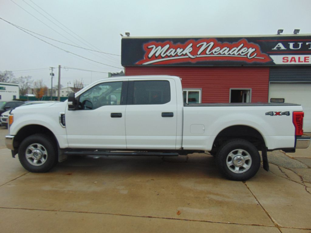 2017 Ford F-250 Image 8