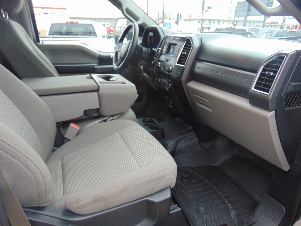 2017 Ford F-250 Image 10