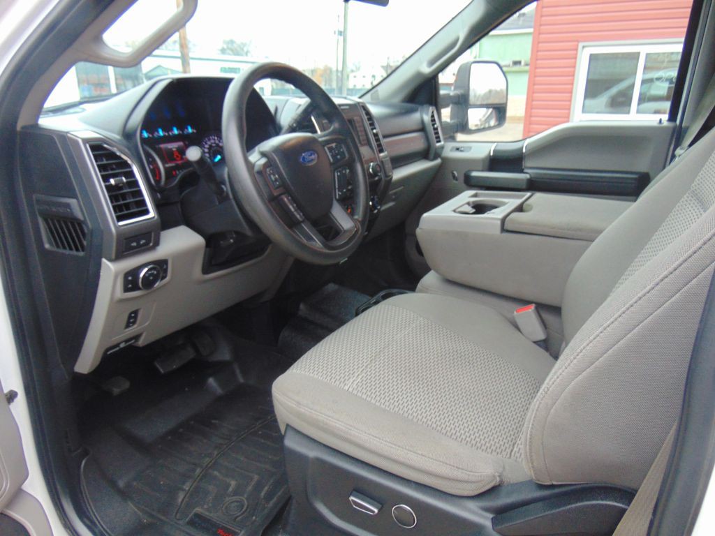 2017 Ford F-250 Image 11