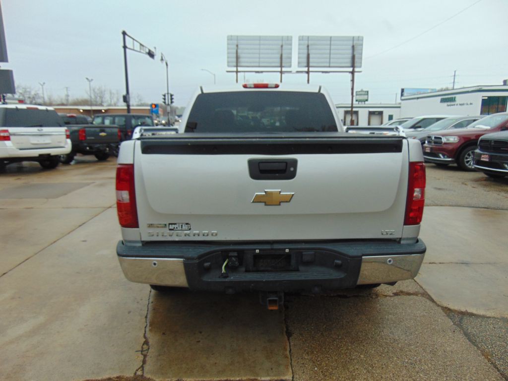 2011 Chevrolet Silverado 1500 Image 6