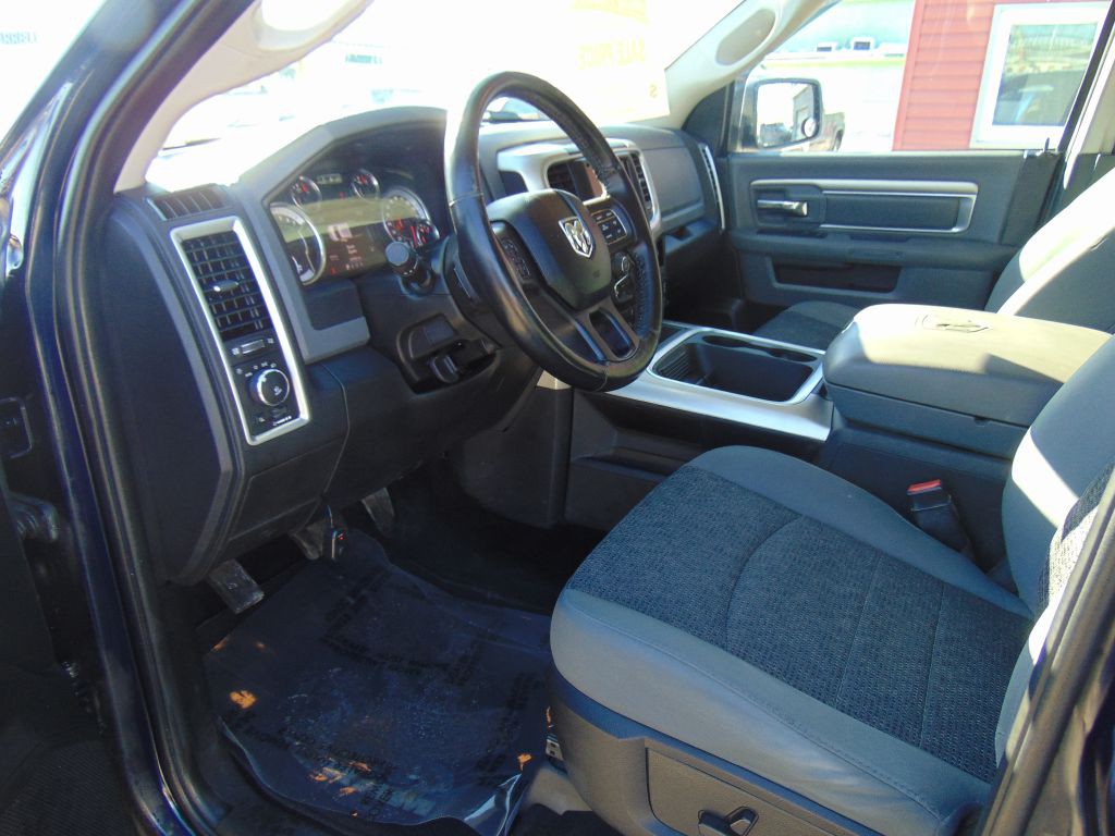 2017 RAM 1500 Image 11