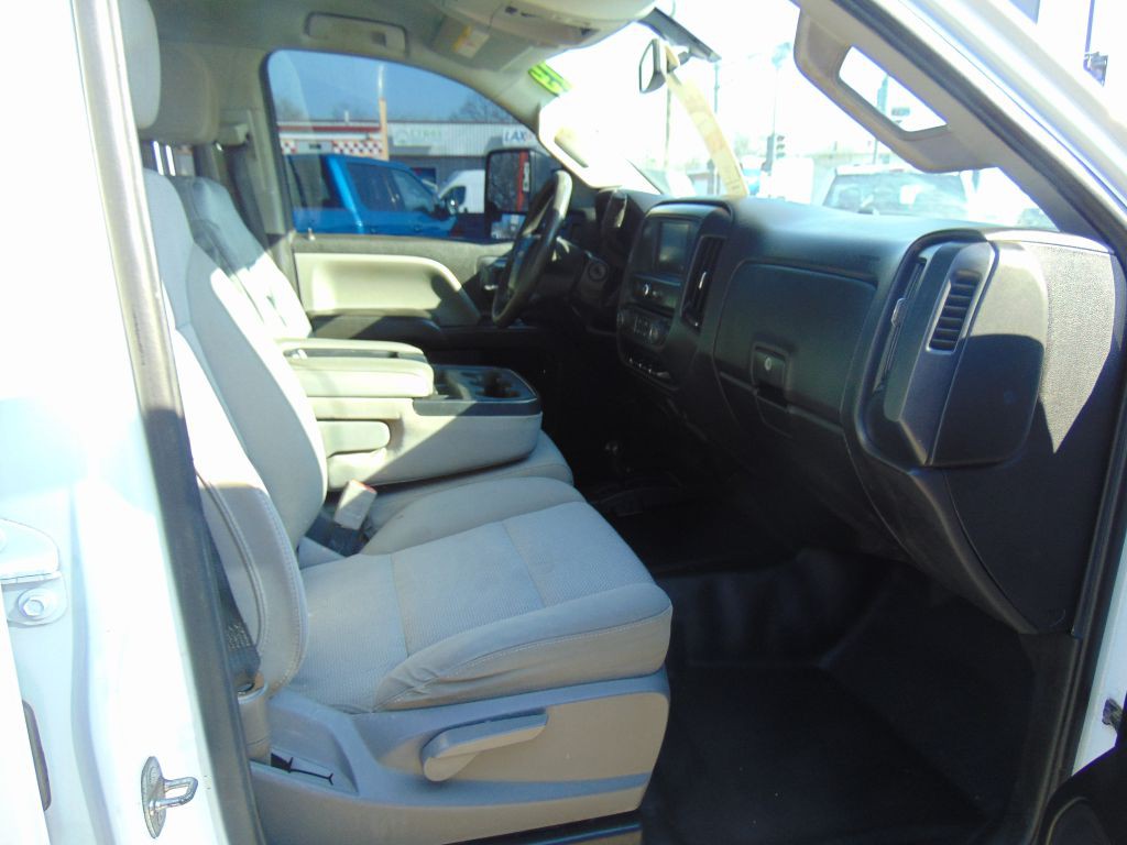 2019 Chevrolet Silverado 1500 Image 9