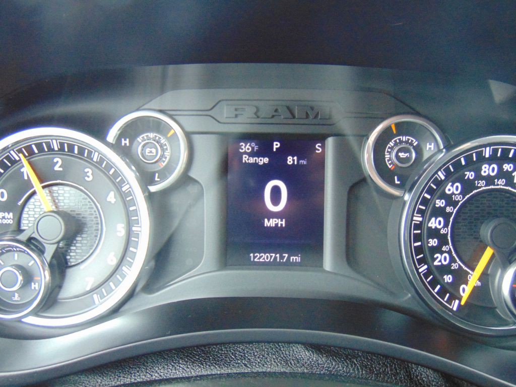 2021 RAM 2500 Image 12